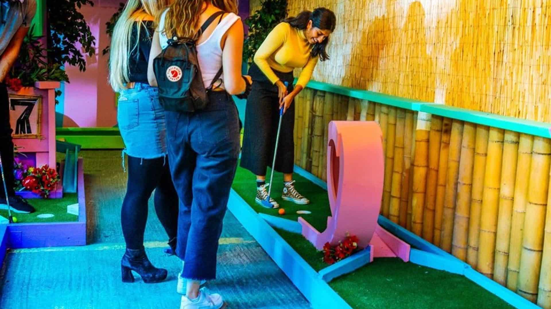 fun-date-ideas-to-try-this-november-in-london-plonk-golf